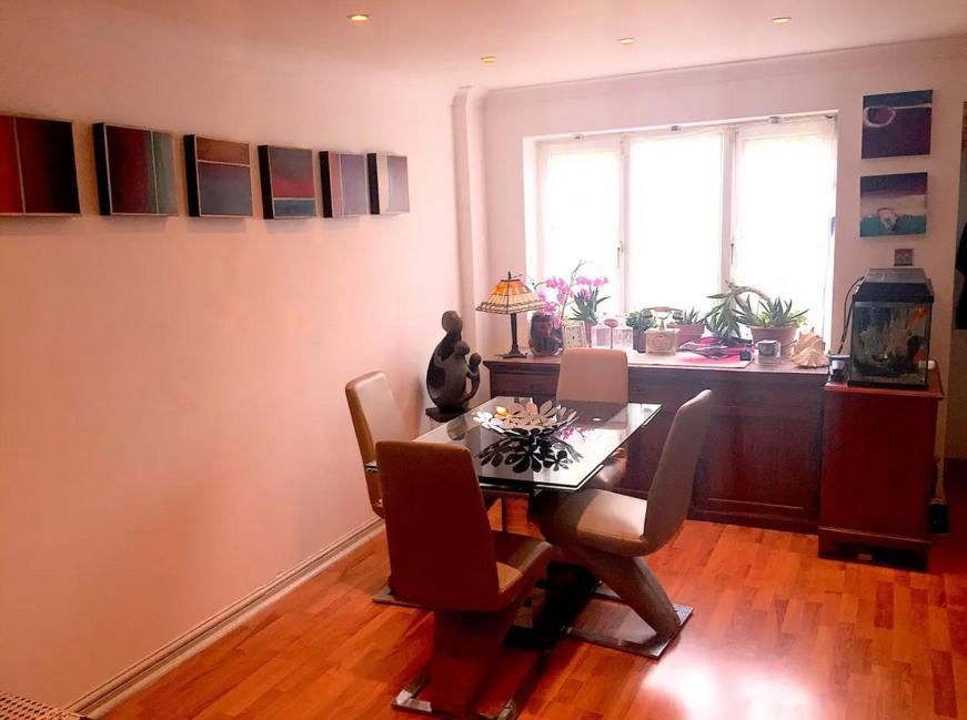 Lovely Double Bedroom In Rotherhithe Проживание в семье Лондон